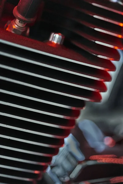 Klasik Motosiklet motor parçası kırmızı parlayan 