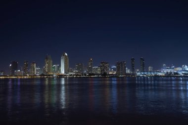 San Diego manzarası alacakaranlıkta ve altın saat sırasında