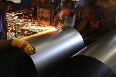 Metalik çelik davul 