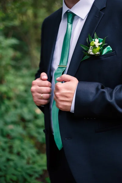 Dettaglio moda immagine di uno sposo che indossa — Foto Stock