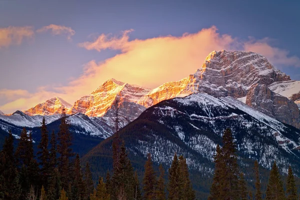 Mount Lougheed in Kananaskis near Canmore, Alberta — Stock Photo, Image