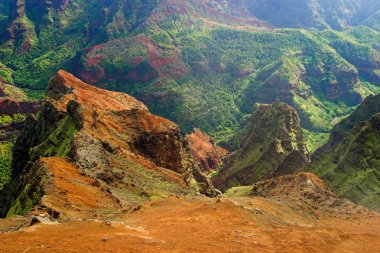 Waimea Kanyon, olarak da bilinen Büyük Kanyon o içine havadan görünümü