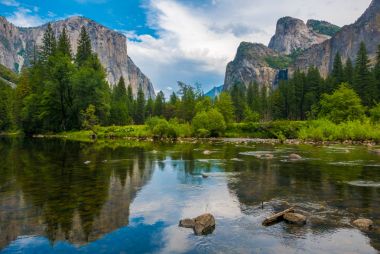 Yosemite Vadisi'nden görünümü