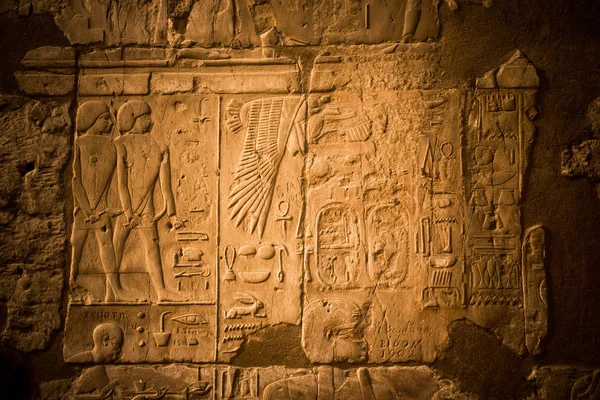 Hieróglifos no Templo de Luxor — Fotografia de Stock