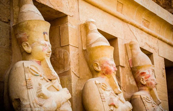 Rzeźby w świątyni Hatszepsut — Zdjęcie stockowe