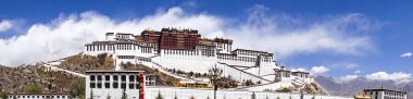 Potala Sarayı, eski Dalai Lama Lhasa - Tibet panoramik manzaralı