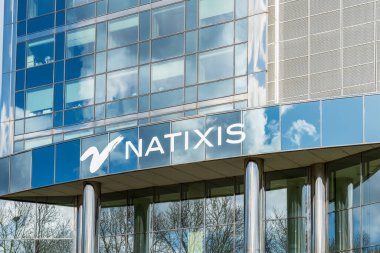 Fransa, Paris 'te Natixis binası