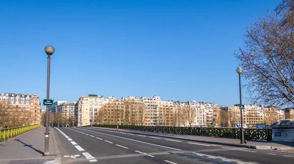 Üres Pont Mirabeau Híd Coronavirus Lockdown Miatt Párizsban — Stock Fotó