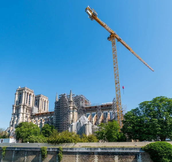 Giant Crane Notre Dame Paris Cathedral Reconstruction May 2020 — Stock Photo, Image