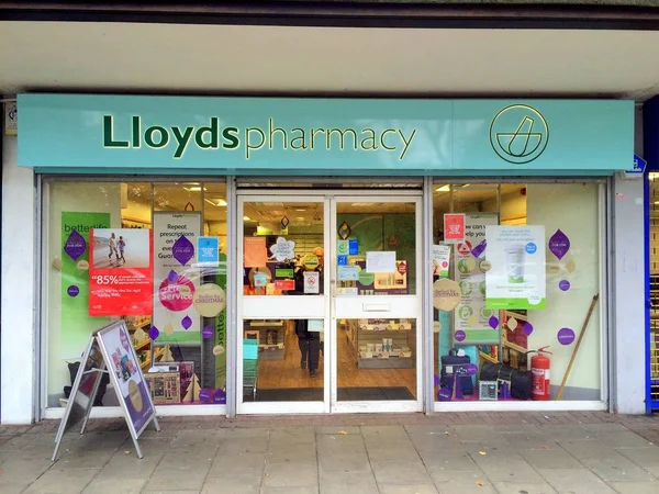 Obchod lékárna Lloyds — Stock fotografie