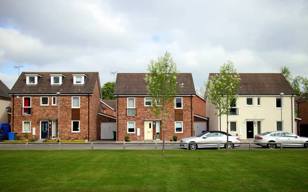 Drie huizen in een rij in Engeland — Stockfoto