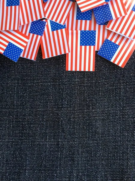 USA flaggor på Denim bakgrund — Stockfoto