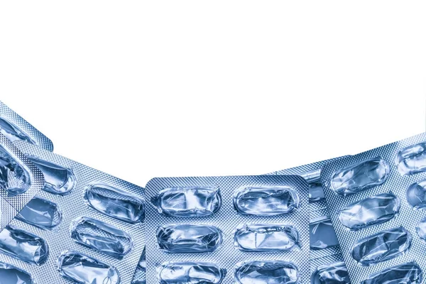 Mucchio di blister vuoto usato confezione di pillole con percorso di ritaglio — Foto Stock