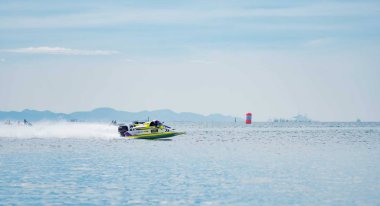 Chonburi, Tayland-26 Kasım 2017: F5 tekneye Bangsaen güç tekne 2017 Bangsaen Beach Tayland