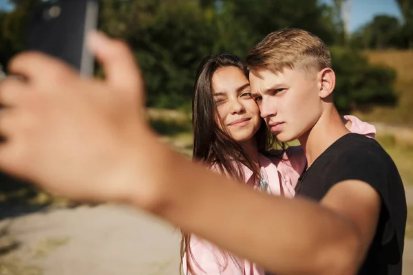 Фото Пары С Телефона Фото Пары С Телефона