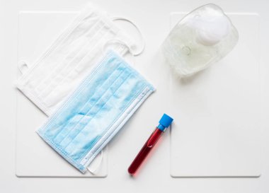 Test tüpü yazma virüsü, koronavirüs çalışması, virüs araştırması.