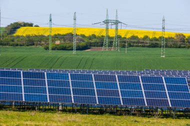 Avrupa sahasında bulunan Güneş Enerji Santrali (Fotovoltaic Station)