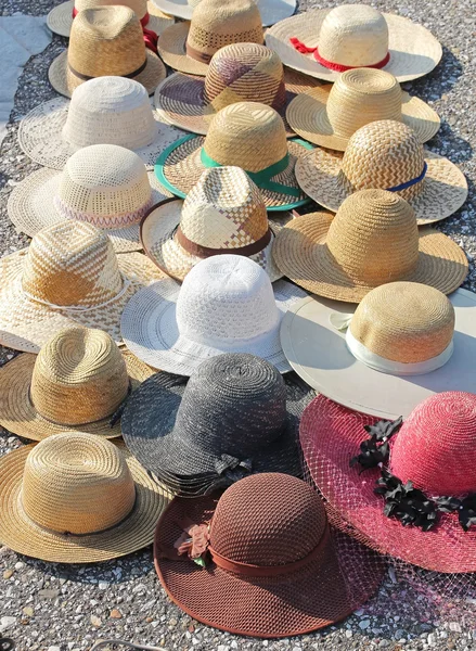 Chapeaux de paille d'été — Photo