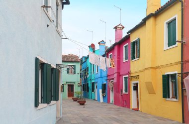 Burano renkli evleri