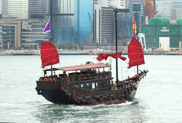 Traditionella junk båt — Stockfoto