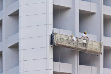 Binadan asılı inşaat workirs