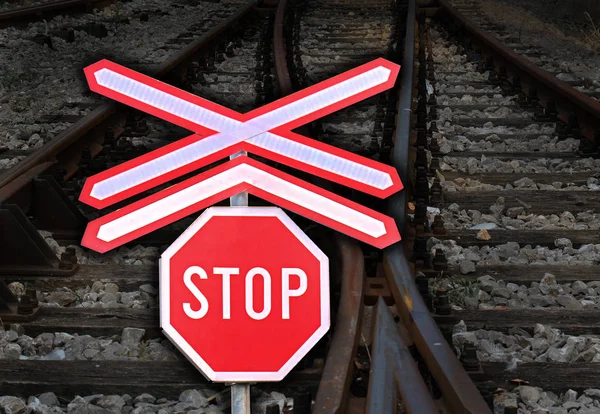 Señal de parada de cruce ferroviario — Foto de Stock