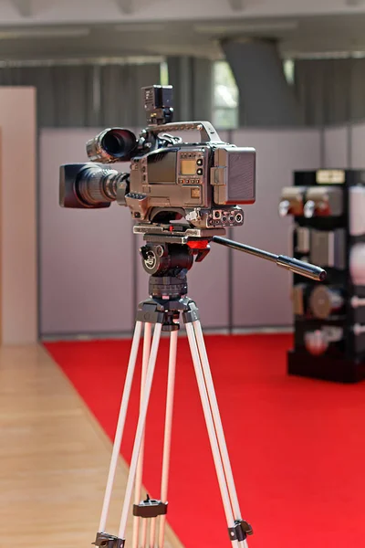 Professional video camera — Stock Photo, Image