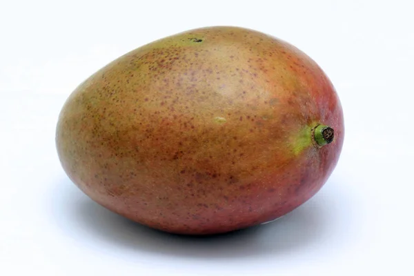 Verse rauwe mango — Stockfoto
