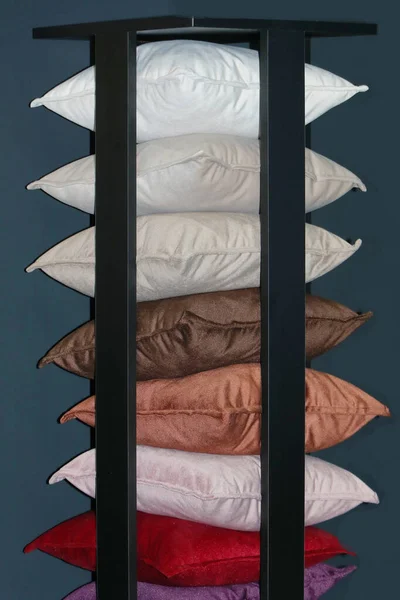 Spot Textiel Materiaal Zachte Kussens Decor Houten Toren — Stockfoto