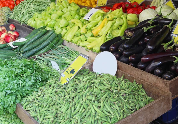 Fresh Organic Vegetables Piles Sold Market Stall — Stock Photo, Image