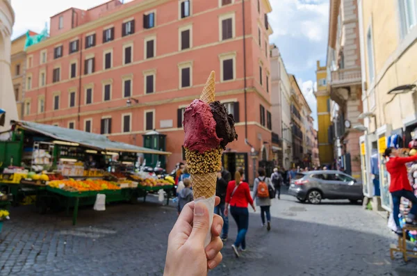 Dondurma Koni (gelato)
