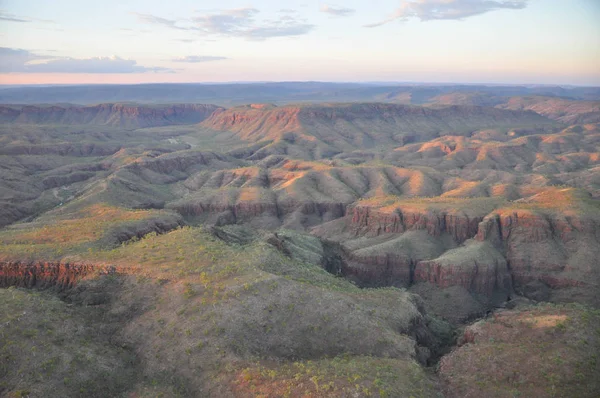 Rocky valley near lake Argyle — Stock Photo, Image