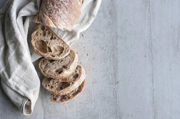 Kepekli Ciabatta dilimleri