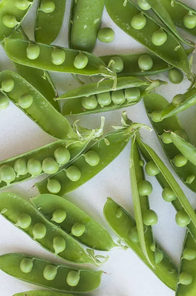 開いているポッドのエンドウ豆の緑 — ストック写真