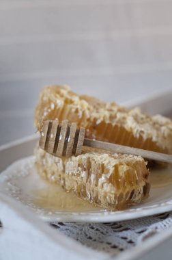 Bal ve balmumu Beyaz plaka