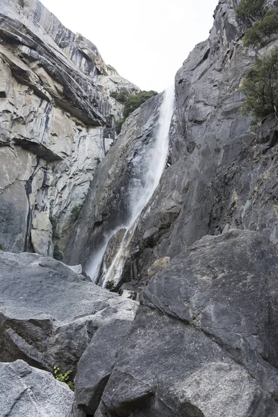 Beautiful Yosemite Falls — Stock Photo, Image