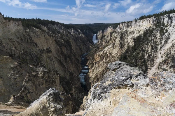 Ulusal parkta şelale — Stok fotoğraf