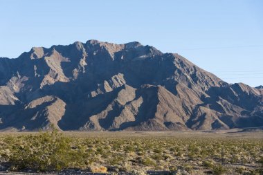 Ölüm vadisinde güzel dağlar