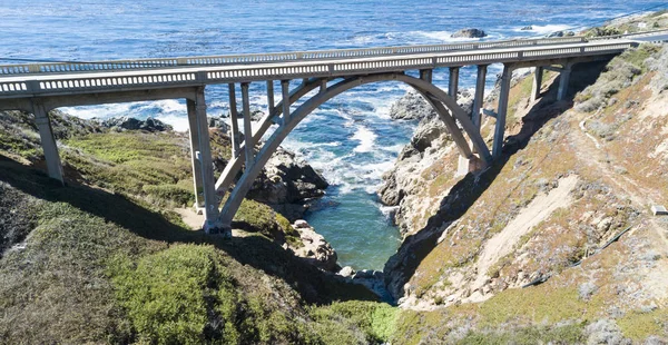 Big bridge near beach — Stock Photo, Image