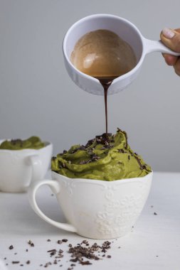 Matcha yüzlü beyaz Kupası
