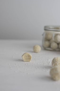 Çikolata Hindistan cevizi yer mantarı