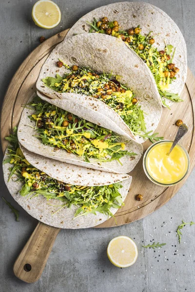 Würzige vegane Tacos Stockfoto