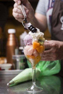 İtalyan dondurma zanaat hazırlık