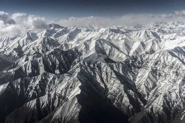 Winter landscape snow mountain high angle view from airplane Leh Ladakh India. — Stock Photo, Image