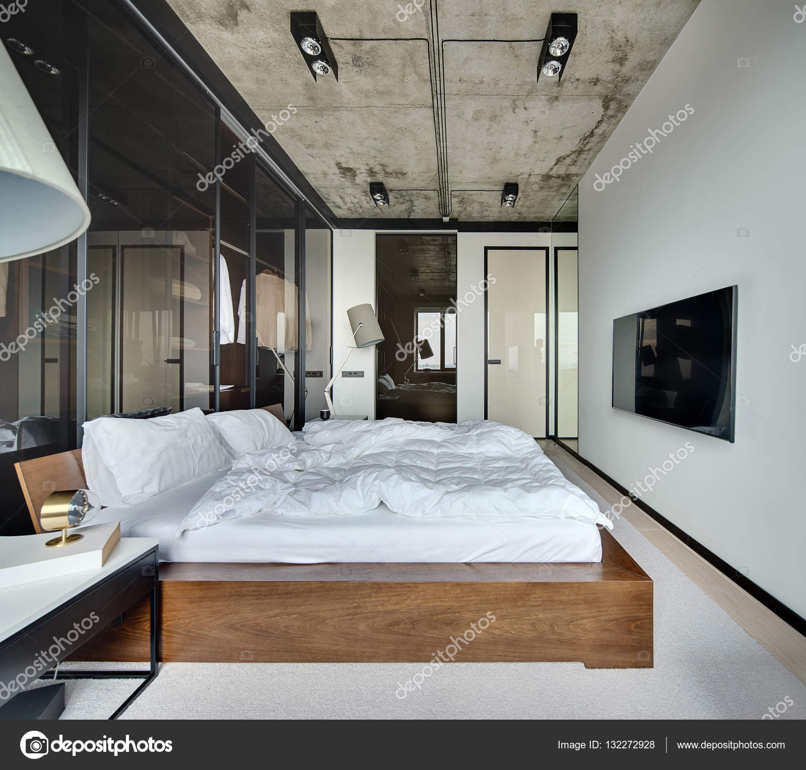 Hálószoba loft stÃlus — stock fotó © bezikus #132272928