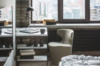 Çatı katı tarzında iç