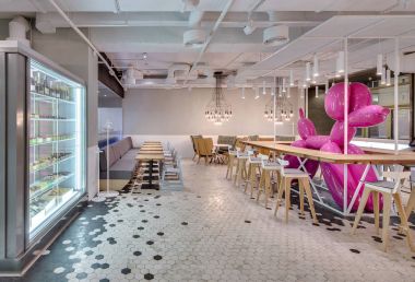 Çatı katı tarzında Cafe