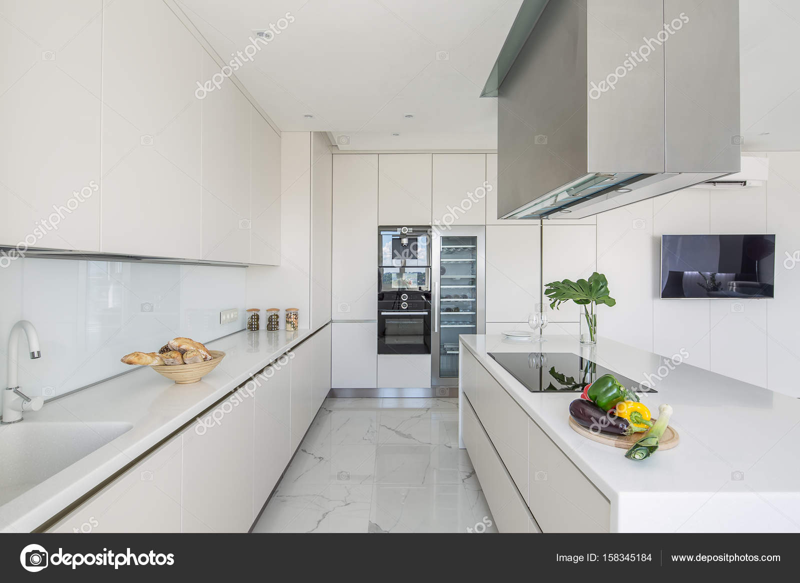 Cozinha Em Estilo Moderno Stock Photo Bezikus 158345184 Cozinha Em Estilo Moderno Stock Photo Bezikus 158345184