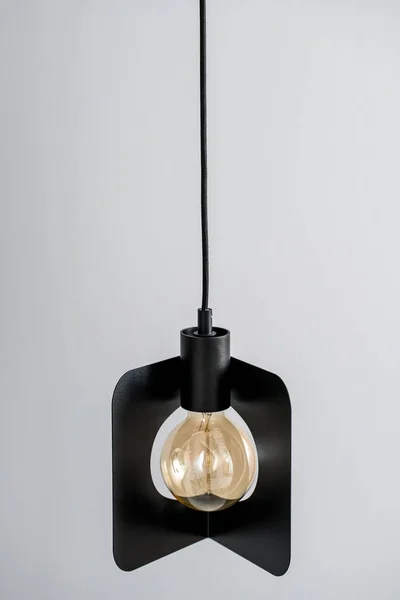 Hängende schwarze Metalledison-Lampe — Stockfoto