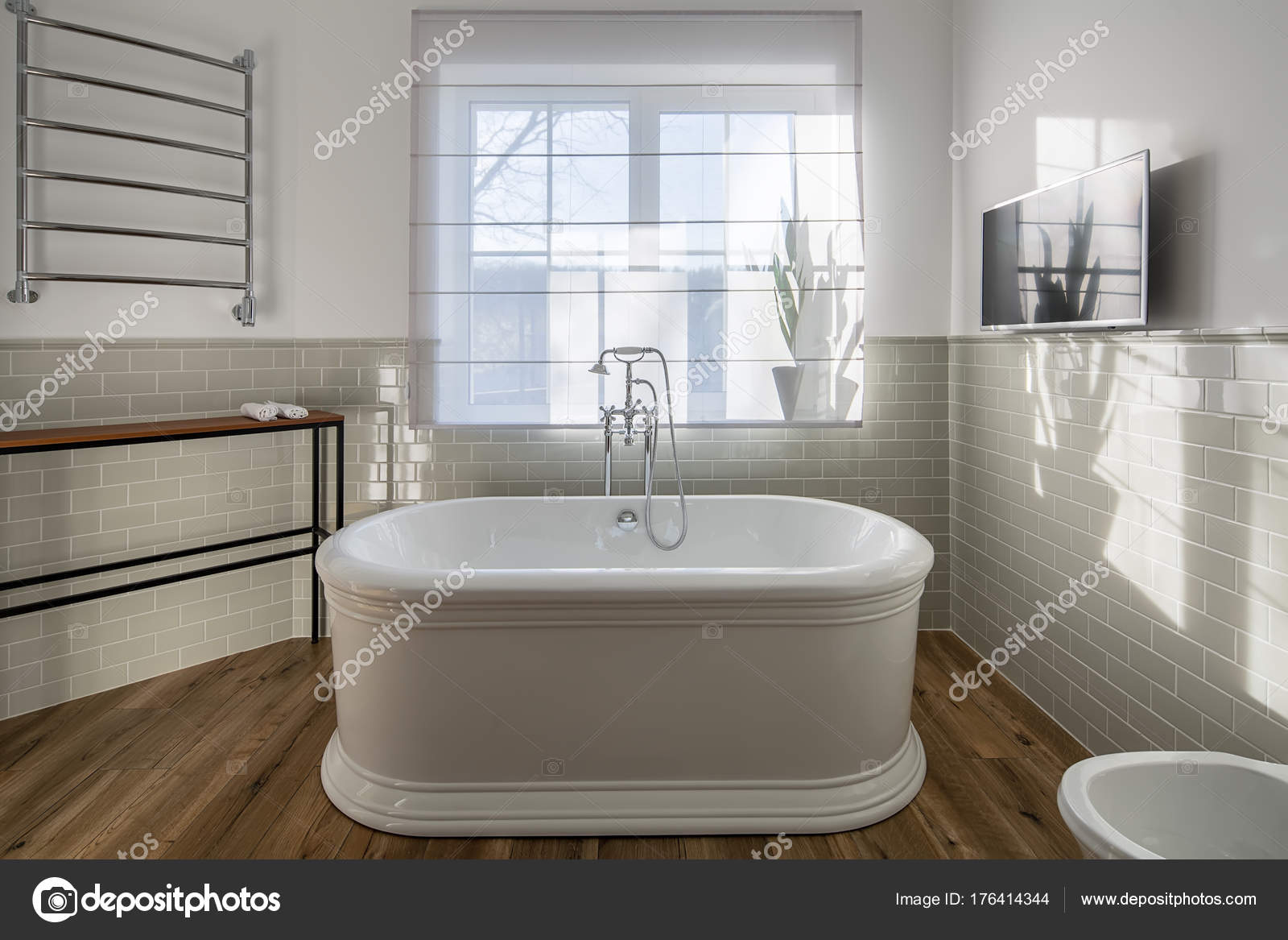 cuarto de baño de estilo moderno — Foto de stock © bezikus #176414344 cuarto de baño de estilo moderno — Foto de stock © bezikus #176414344
